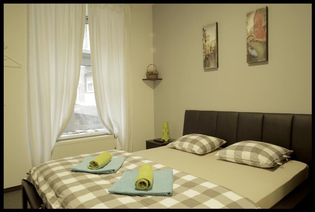 Hostel Chic Zagreb Exterior photo